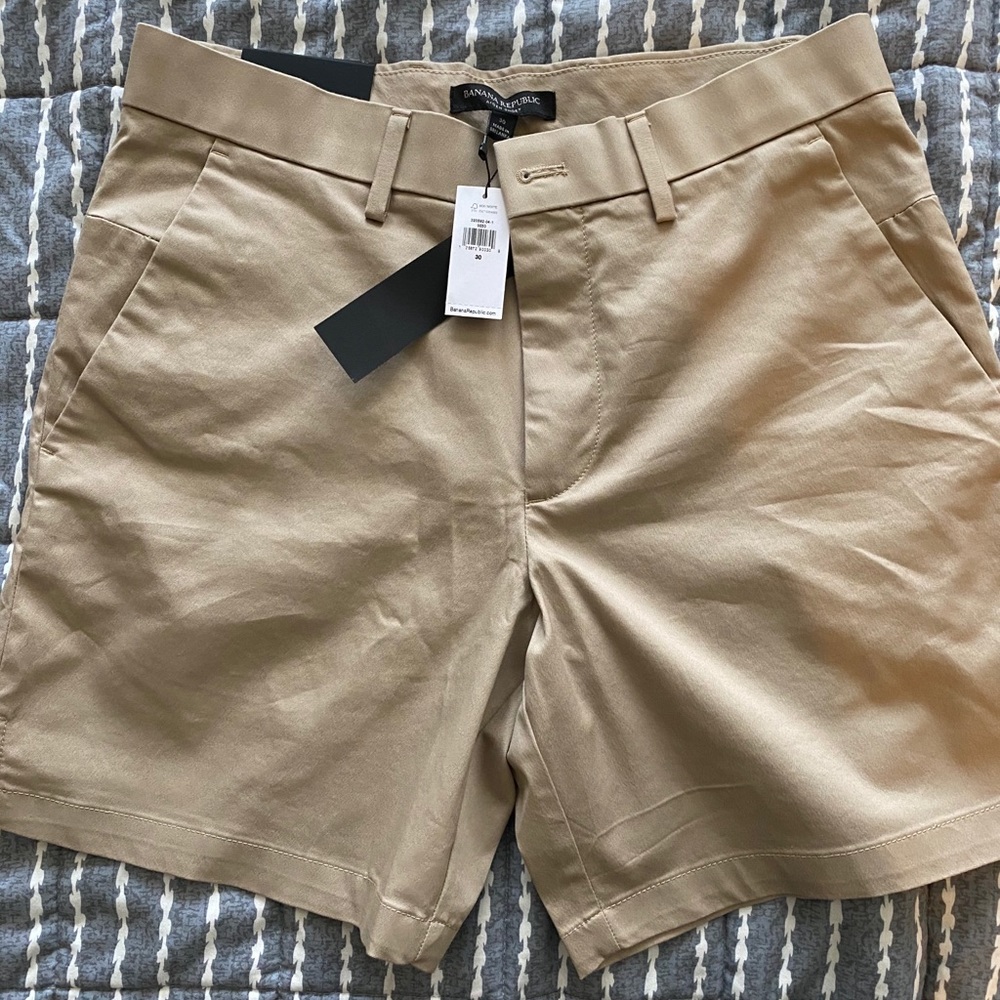 Bananana Republic Core Temp Shorts